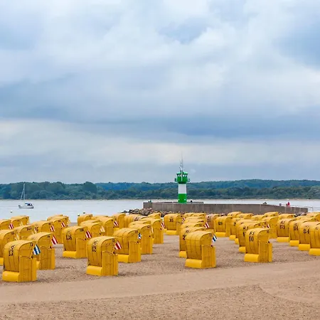 Baltique Nr 16 Travemuende Lübeck