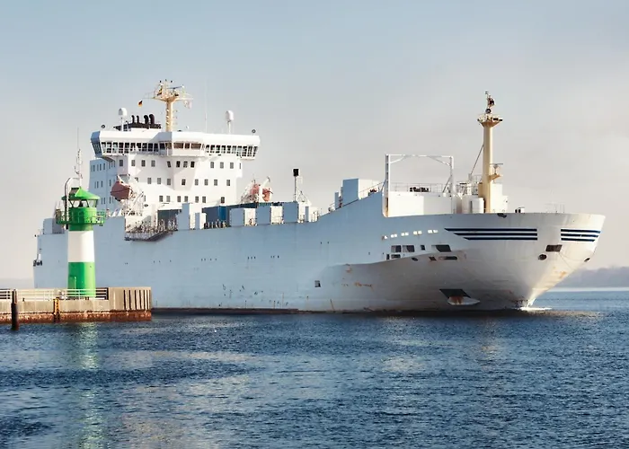 Baltique Nr 16 Travemuende * Lübeck