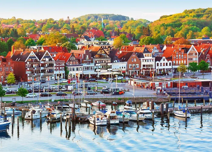 Baltique Nr 16 Travemuende * Lübeck